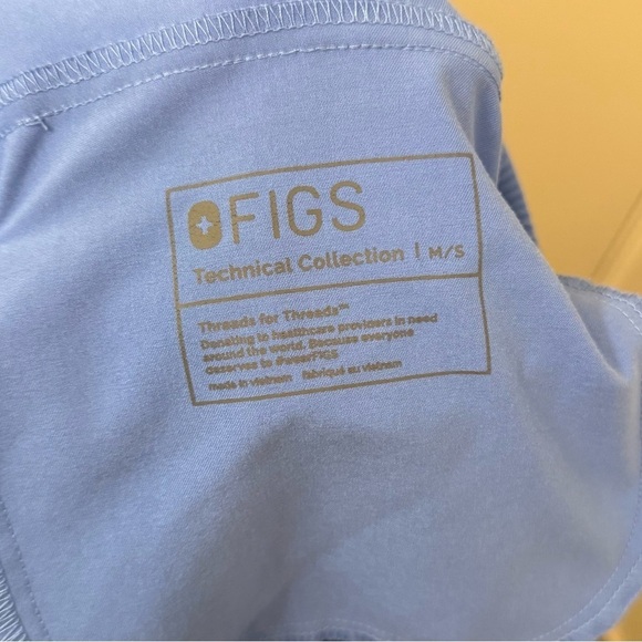 BUNDLE Figs Men’s Tansen Jogger Scrub Pants in ceil blue size medium short M/S - Picture 10 of 11